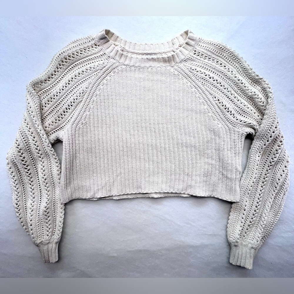 American‎ Eagle Cream Cropped Sweater-Small